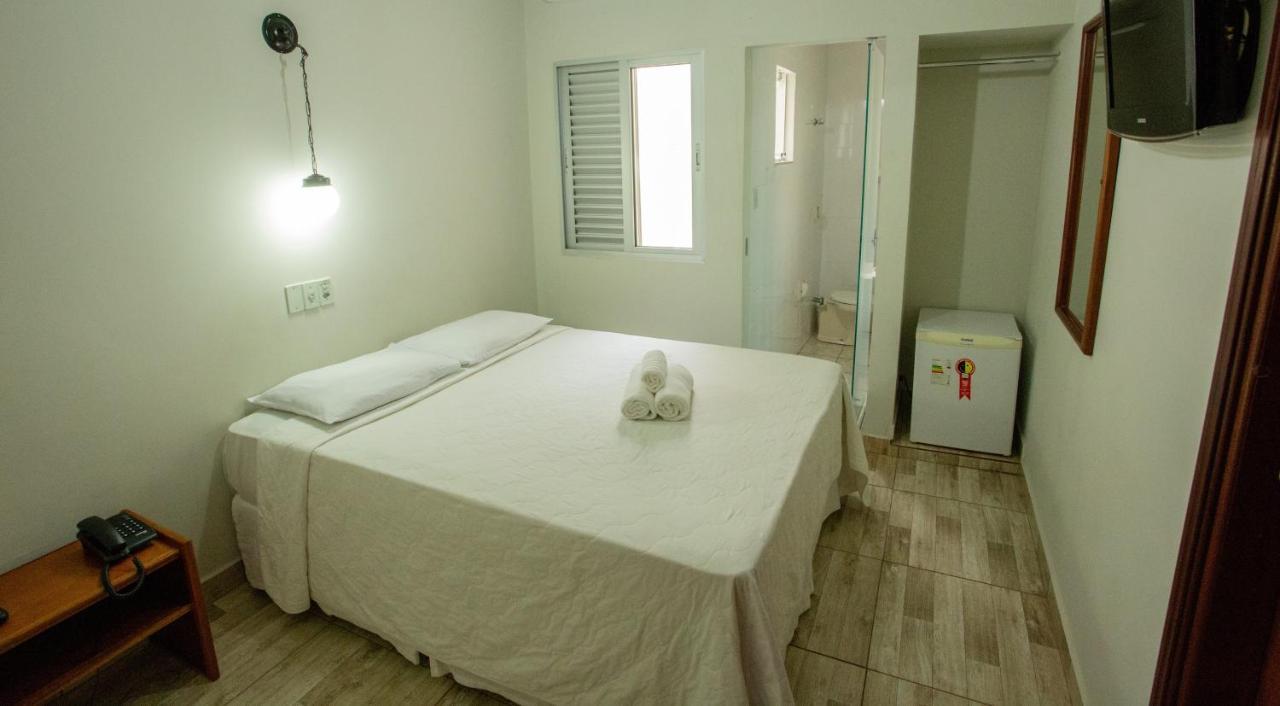 Hotel Carlton Plaza Torre Araxá Esterno foto